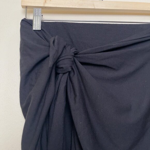 Aritzia Womens Medium The Group by Babaton Tie Front Bevington Skirt In Black - Picture 3 of 14